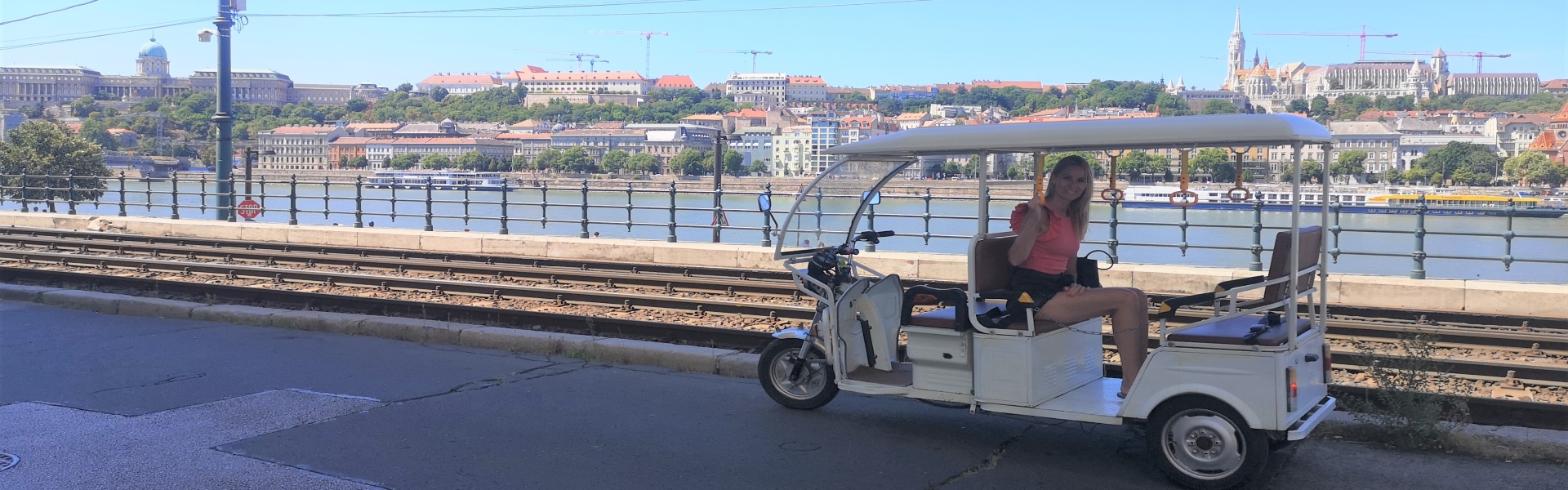 TukTuk városnézés Budapest, városnézés Budapest, budapesti városnézés, tuktuk városnézés